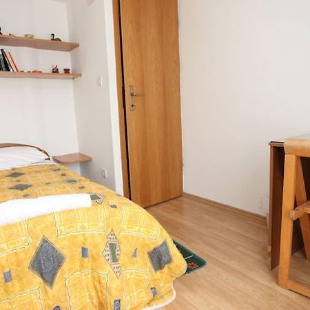 Split Apartments Peric Eksteriør bilde