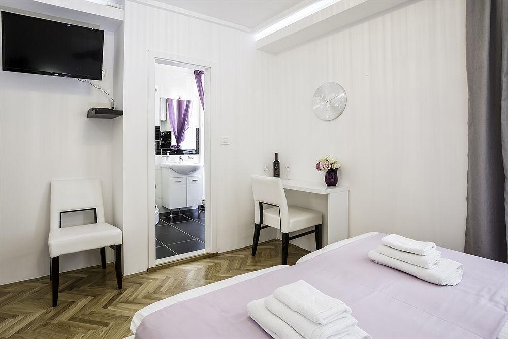 Split Apartments Peric Eksteriør bilde